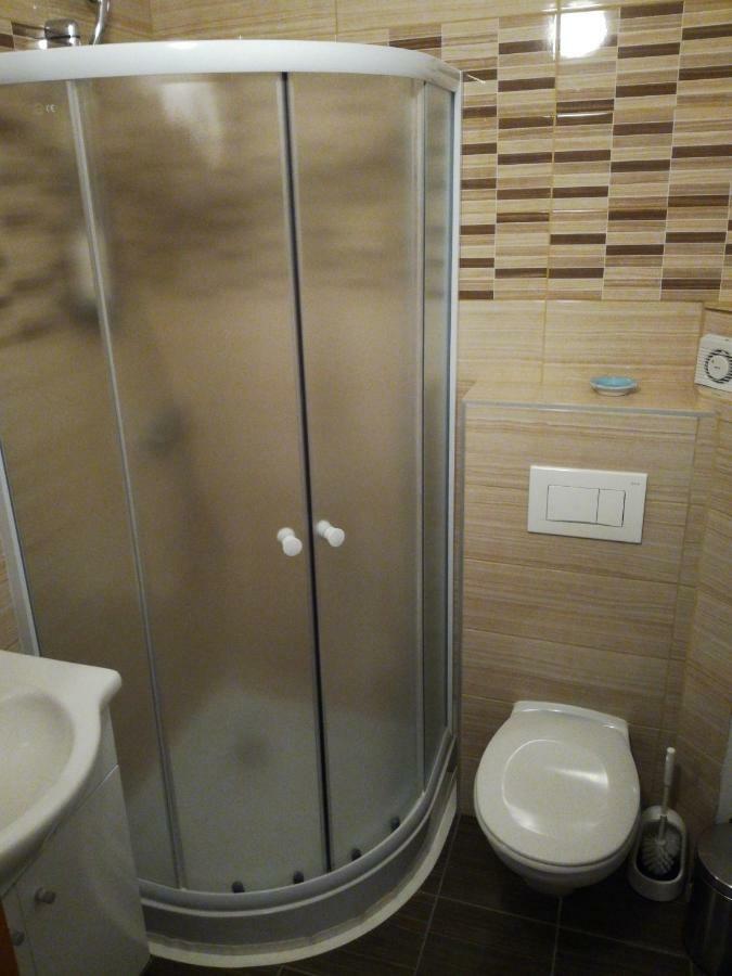 Guest House Kvartin Umag Extérieur photo