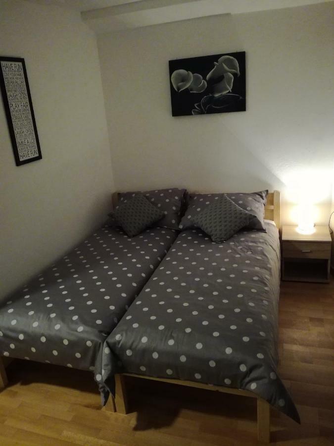 Guest House Kvartin Umag Extérieur photo